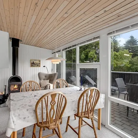 Feriehus Siouxsie - 500m From The Sea By Interhome