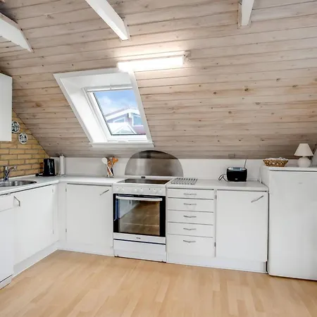 Siouxsie - 500m From The Sea By Interhome Feriehus *